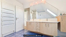 A 10 minutes de Chalon-Sur-Saône (71) Belle Villa de caractère de 149 m² 4 chambres  garage piscine terrain de 1601 m² !