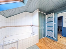 For sale in Saint-Marcel (71) Villa of 189 m² 7 rooms 5 bedrooms and building plot!