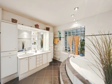 Lacrost (71) House for sale of 180 m² - 6 rooms - land of 2,481 m² swimming pool!