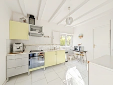 Saône-et-Loire department (71), for sale in Lessard-en-Bresse, 9-room house  