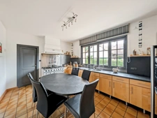 9-room villa for sale in MERVANS (71), 246 m² on a 4108 m² plot, with swimming pool, outbuilding and garage!!!