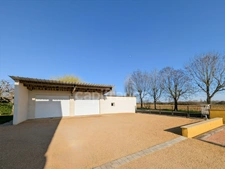 Maison à vendre 9 pièces (71) 3 minutes de Givry 184 m² 2 garages 2 dépendances piscine terrain de 1800 m²
