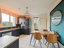 For sale in Saint-Marcel (71) Villa of 189 m² 7 rooms 5 bedrooms and building plot!