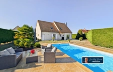 A 10 minutes de Chalon-Sur-Saône (71) Belle Villa de caractère de 149 m² 4 chambres  garage piscine terrain de 1601 m² !