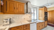 Saône-et-Loire department (71), for sale in Lessard-en-Bresse, 9-room house  