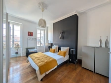 CHALON SUR SAONE (71) à vendre appartement de standing 141 m² ascenseur, garage, place de parking !