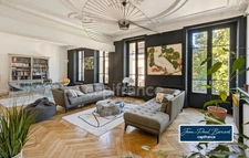 CHALON SUR SAONE (71) Magnifique Appartement haussmannien de 177,41 m² avec sa terrasse et ses 4 grandes chambres