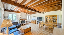 LANS (71) à vendre propriété de 116 m² 5 pièces - aménagement équestre et terrain de 26 264 m² (Futur DPE en D)