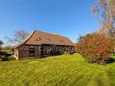 Rare à Lessard-en-Bresse : Ferme Bressane de 159 m2 Dépendance d'Exception et terrain de 8753 m2
