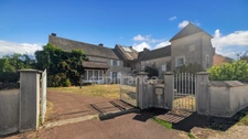 A vendre Magnifique maison Bourguignonne de 11 pièces FONTAINES (71) 7 chambres garage atelier 6000 m² de terrain !