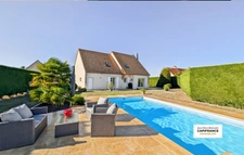 SAINT MARCEL (71) Belle Villa de caractère de 149 m² 4 chambres  garage piscine terrain de 1601 m² !
