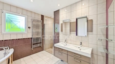 Est de Chalon-Sur-Saône (71) à vendre Maison de 175 m² 6 pièces grand garage indépendant piscine pool house terrain de 759 m² !