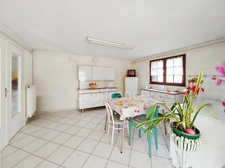 À Saint-Rémy (71) à vendre maison familiale de 280 m² habitables 7 chambres 640 m² de terrain clos !