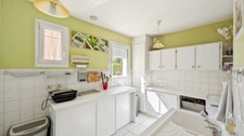 5 minutes from Chalon-sur-Saône (71) Superb Charming Villa – 200 m² living space – 1,800 m² grounds with swimming pool & pool house!