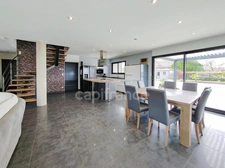 Dpt Saône et Loire (71), for sale near SENNECEY LE GRAND contemporary house P5 of 130 m² - Land of 961m²  