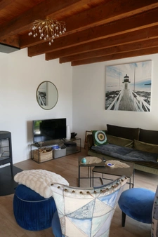 Maison plain-pied, restaurée, avec sous-sol et jardin, proche commerces et services médicaux