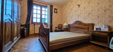 Maison 6 chambres avec 4600m2 de jardin, grand sous-sol, possibilité de vie en plain-pied (Calvinet-Puycapel, 15)