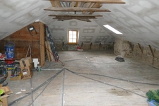 Grande maison rénovée avec atelier ou local commercial, terrasse panoramique et jardin (Mourjou - Puycapel, 15)