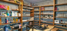 Maison 6 chambres avec 4600m2 de jardin, grand sous-sol, possibilité de vie en plain-pied (Calvinet-Puycapel, 15)