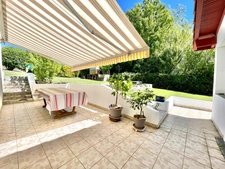 Maison 4 chambres avec T2 indépendant, garage et terrain de 690 m² – 64990 Mouguerre