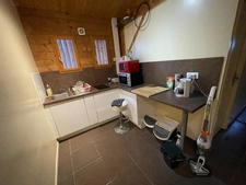 villa principale T7 avec piscine et jardin + 2 petits immeubles locatifs composés de 20 chambres / à vendre à MONTPELLIER (34)