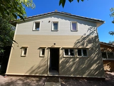 villa principale T7 avec piscine et jardin + 2 petits immeubles locatifs composés de 20 chambres / à vendre à MONTPELLIER (34)