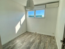  À LOUER – Appartement T4 meublé en duplex avec véranda, terrasse et garage – Montpellier Millénaire