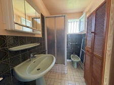 Maison à vendre à La Sauvetat (63730) – 124 m² – 4 chambres – Terrain 555 m² – Deux logements indépendants – 330 000 €