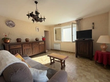 Maison à vendre à La Sauvetat (63730) – 124 m² – 4 chambres – Terrain 555 m² – Deux logements indépendants – 330 000 €