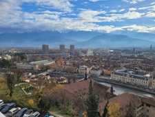 Local commercial /bureau à vendre GRENOBLE (38)