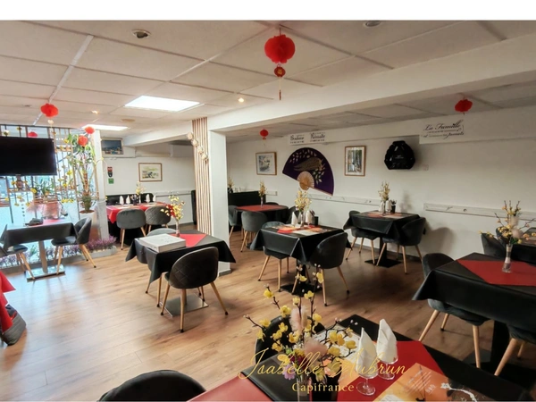 À VENDRE – RESTAURANT VIETNAMIEN TRADITIONNEL – BOURGOIN-JALLIEU (38)