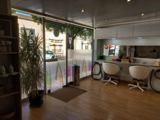 Fonds de commerce à vendre BOURG LES VALENCE (26) - soins cheveux, esthétique ou onglerie