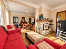 ANGLET FLEURISTES – Maison 9 pièces de 202 m² habitables – Double habitation ou activité professionnelle/libérale possible
