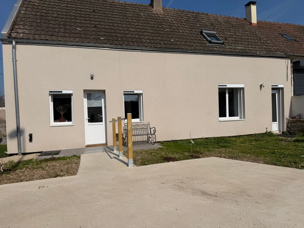 Maison à vendre 5 pièces  (71)