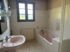 Maison à vendre 8 pièces 194m2 MONT SAINT VINCENT (71)