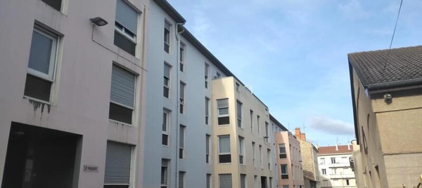 Appartement à vendre 3 pièces  (42)