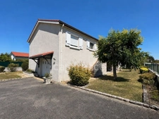 VEAUCHE – Belle maison familiale de 130 m² sur 1050 m² de terrain clos et arboré