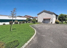 VEAUCHE – Belle maison familiale de 130 m² sur 1050 m² de terrain clos et arboré