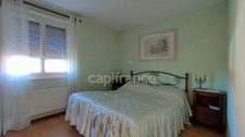 VEAUCHE – BELLE MAISON FAMILIALE de 130 m², CLIMATISEE, LUMINEUSE, TRES BIEN EQUIPEE, AU CALME sur 1050 m² de TERRAIN CLOS
