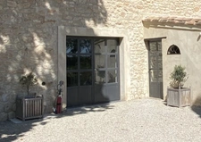 Local/bureau à louer AIX EN PROVENCE (13)dans ancien chai viticole du XVIIIe – 132 m²