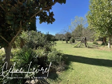 Maison à vendre 5 chambres ROGNES (13) 170 m², piscine, nombreuses dépendances et jardin arboré de 4 500 m²