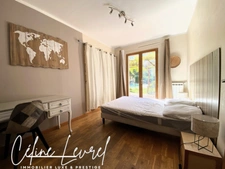 Maison à vendre 5 chambres ROGNES (13) 170 m², piscine, nombreuses dépendances et jardin arboré de 4 500 m² : idéale pour une famille, un artisan ou une activité de soins