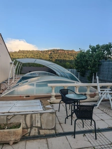 Maison à vendre 5 pièces THOARD (04)