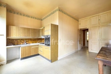 Maison à vendre avec jardin dépendances et garage PANISSIERES (42)