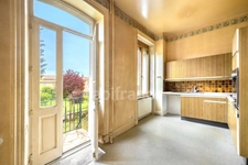 Maison à vendre avec jardin dépendances et garage PANISSIERES (42)