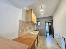 Maison à vendre 4 pièces de 80 m² PANISSIERES (42)