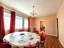 Appartement à vendre 4 pièces avec GARAGE et CAVE PANISSIERES (42)
