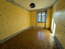 MAISON A RENOVER - ESSERTINES EN DONZY , 7 pièces , 164 m² , 4 /5 chambres , COMBLES, CAVE, GARAGE , TERRAIN 526 m²