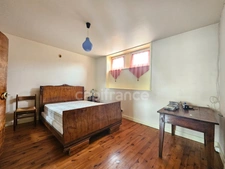 Maison à vendre 2 pièces AVEC GARAGE ET EXTERIEUR PANISSIERES (42)