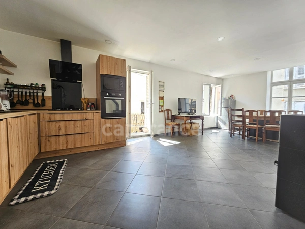 Maison à vendre 5 pièces 109 m² 4 chambres PANISSIERES (42)